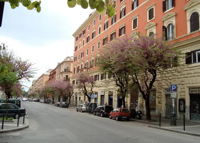Mamomi House * Roma